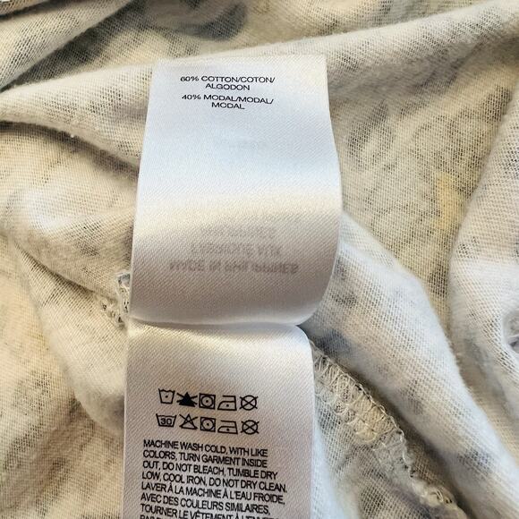 Lucky Brand Women's XL Blue Gold Small Print Floral Knit Top Shirt (A0131) - Picture 7 of 7